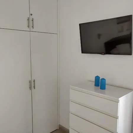 Estudio Gio Paraiso En El Sur 아파트 *
